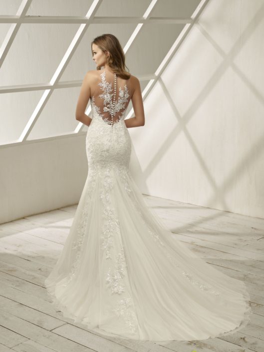 Divina Sposa by Elianna Moore